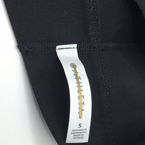 Athleta Eclipse Reversible Mesh Bra Black NWT - Picture 7 of 8